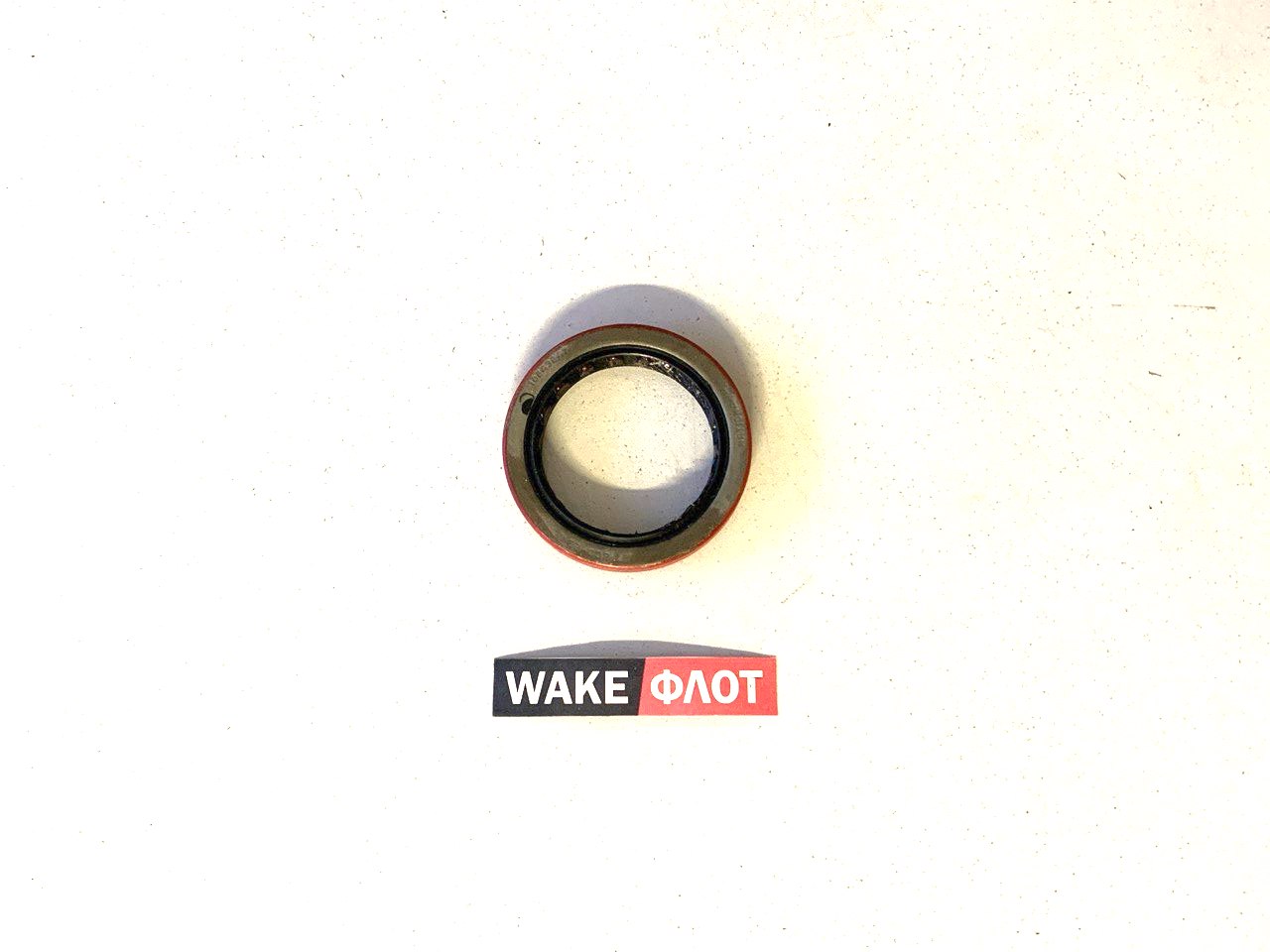 Сальник крышки ГРМ 2.5L - 3.0L MERCRUISER VOLVO PENTA