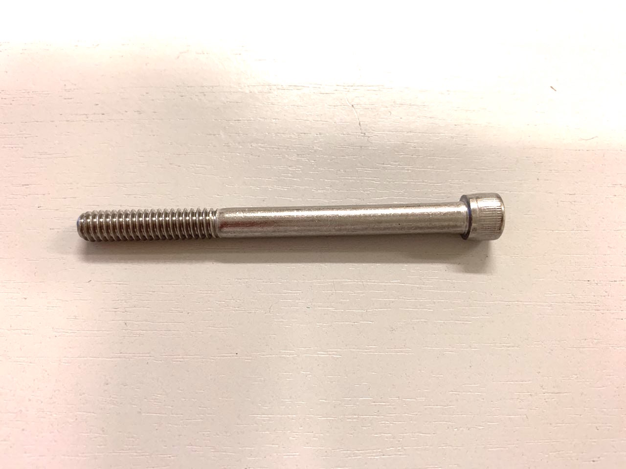 Болт крепления тауэра, длина 80 мм, MALIBU