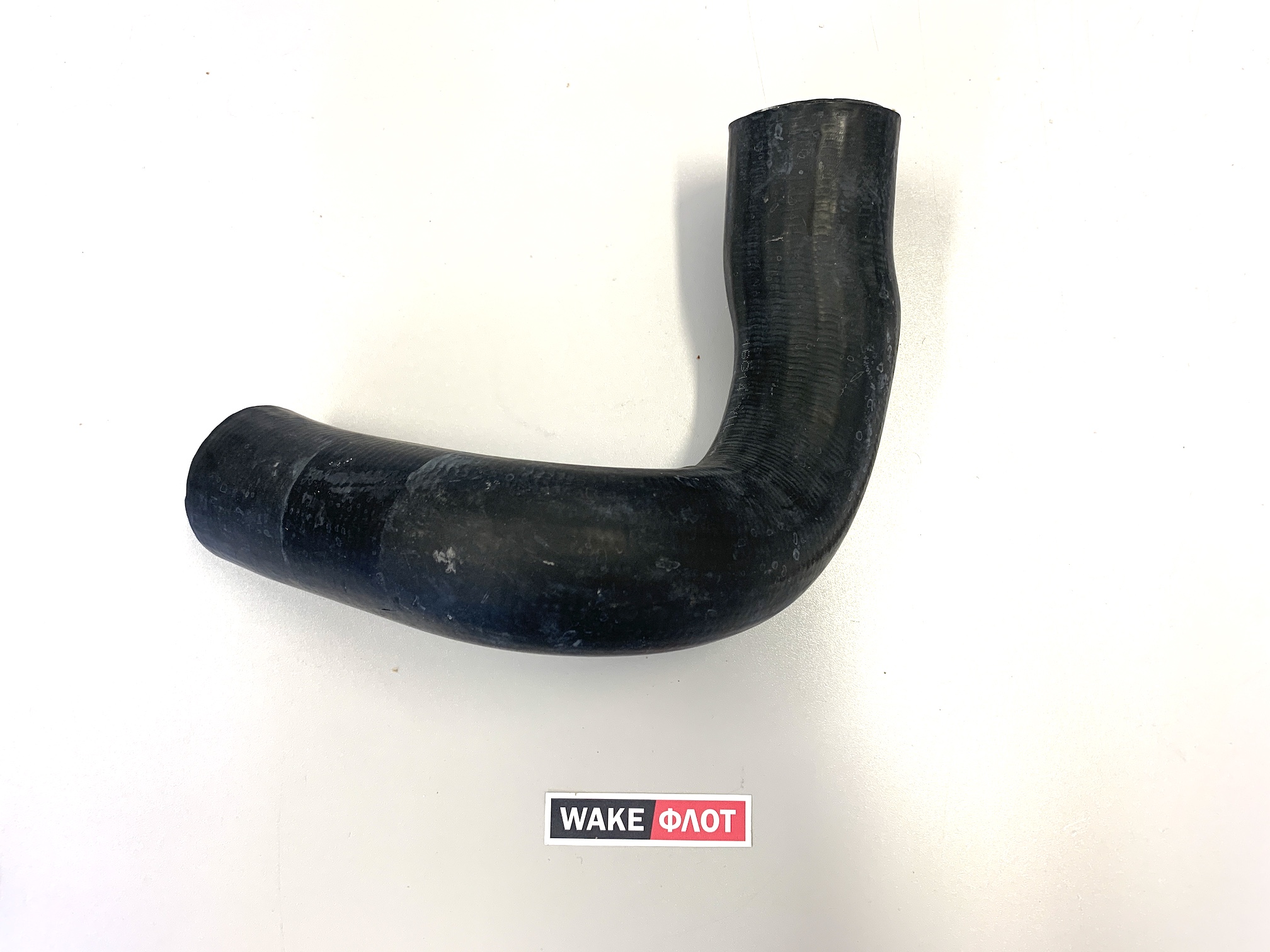 Шланг системы охлаждения двигателя 6.0L - 6.2L