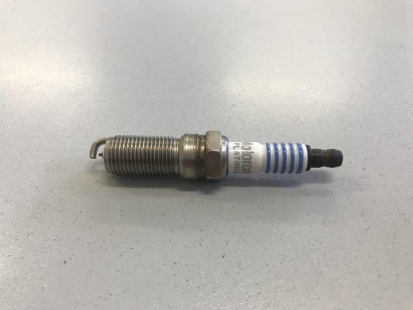 SP-526X Свеча зажигания, 6.2L FORD