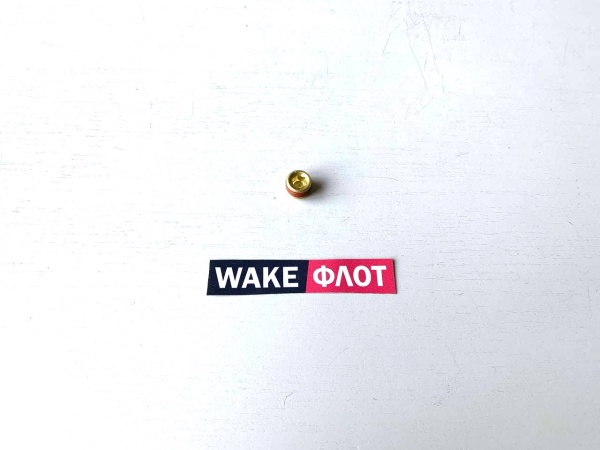 Пробка выхлопного коллектора 1/8 PCM RS3539