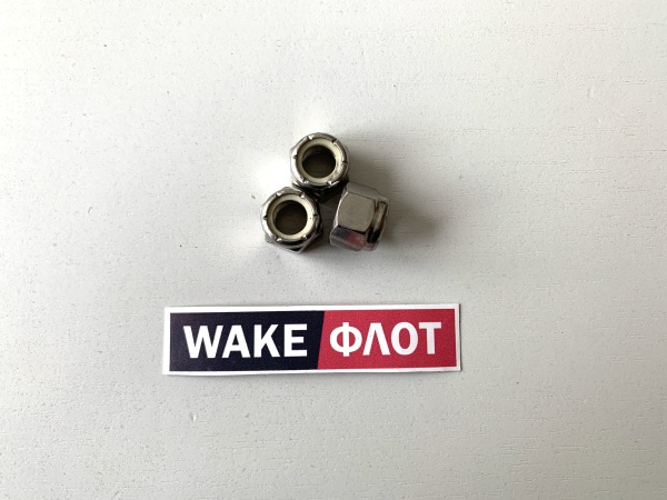 Гайка муфты гребного вала старого образца, цена за ед.